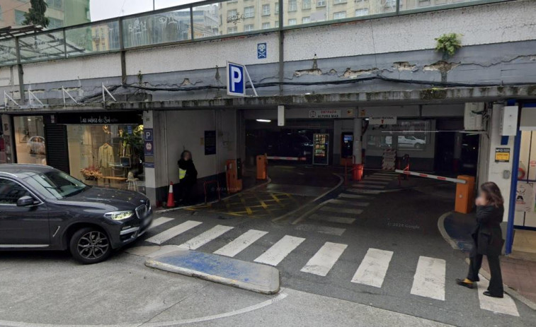 El control del parking de la plaza de Vigo, el más antiguo construido en la ciudad, cambia de manos